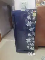 नए फ्रिज और साफा बेचना है