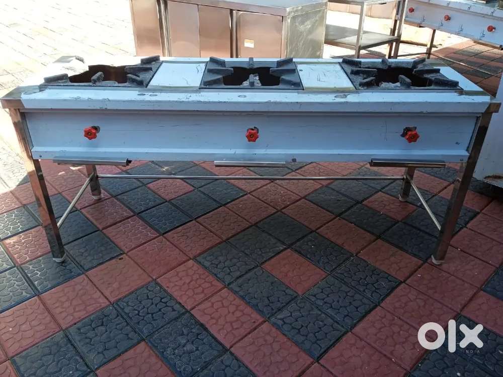 Used hotel equipments.