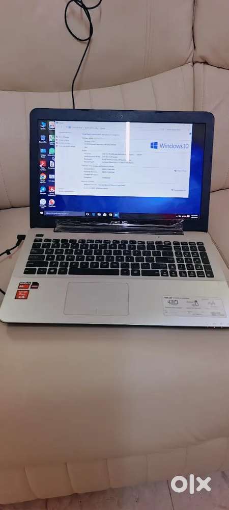 Asus laptop 4gb ram 2GHz, 64bit good condtion