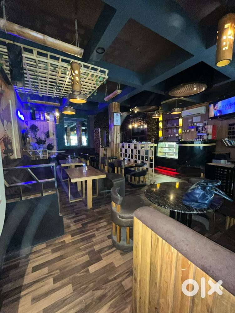 A BEAUTIFUL CAFE FOR SELL