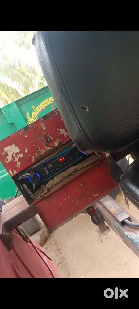 12v music system with 2 speakers