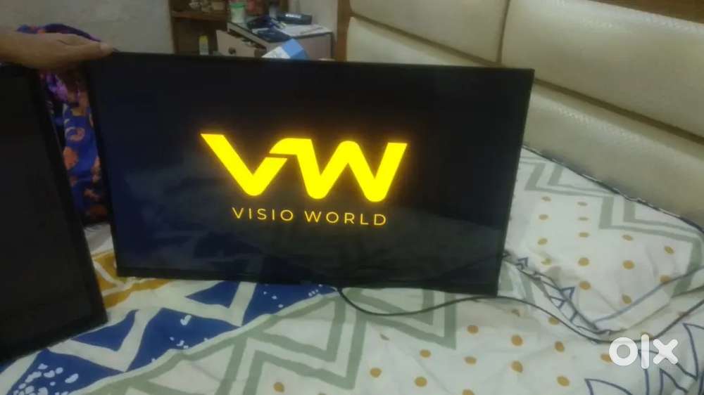 Two ,LED TVs ,32 , good in working, no defact, only used.