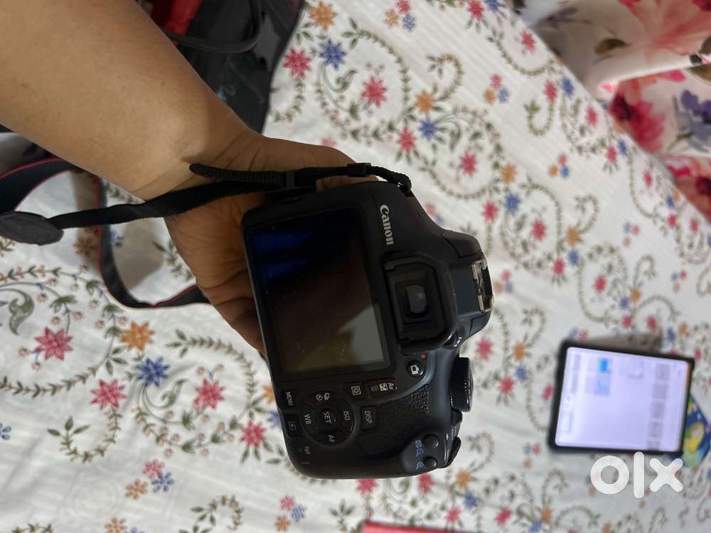 Canon 1300D