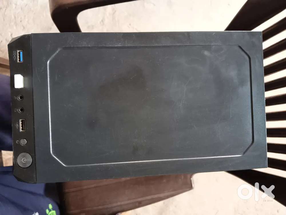 Cpu i3 4th gen  4gb ram  1Tb hdd+(128gb SSD for only windows install)