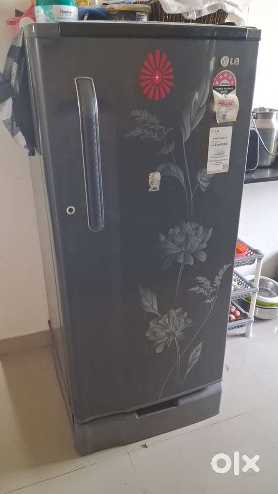 LG Fridge Available for sale