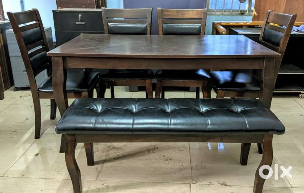Dining table set (6 seater) 4 seats and one bench