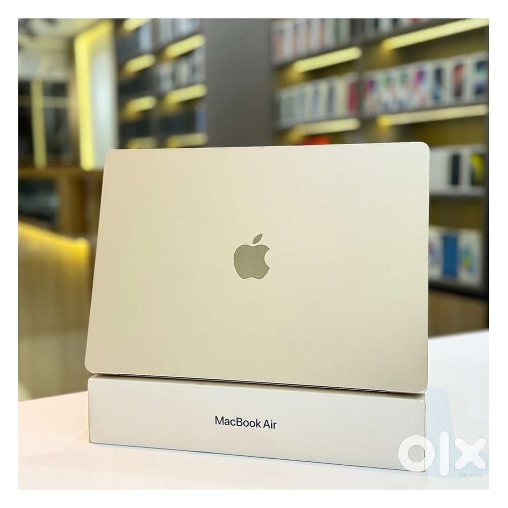 Apple MacBook Air  M2 Chip  8/512Gb