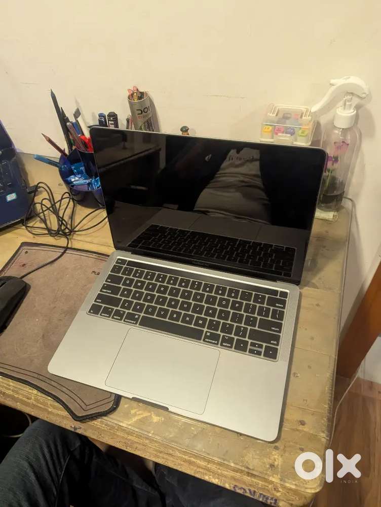 Mack book bro tuch bar special edition