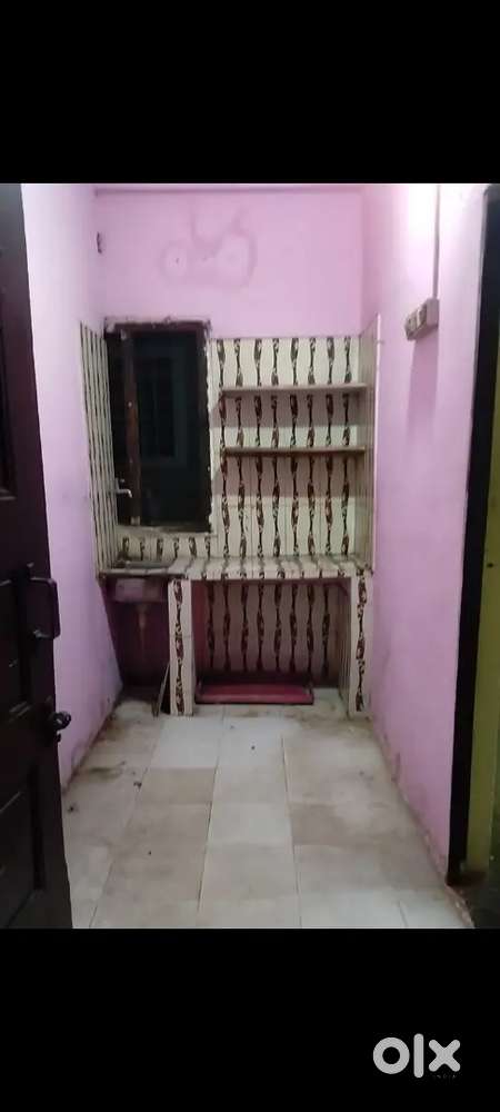 Female room  sharing   only for girls  2  షేరింగ్     full rint  6000