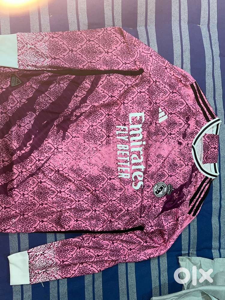 Real Madrid jersey 23-24
