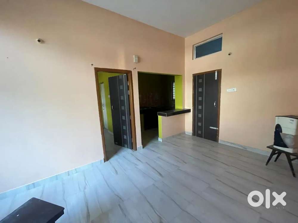 Looking for Female roommates!