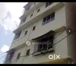 2bhk corner flat,tax pavati available,14 year old