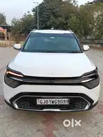 Kia Carens 1.5 Luxury Plus Turbo 7 STR, 2022, Diesel