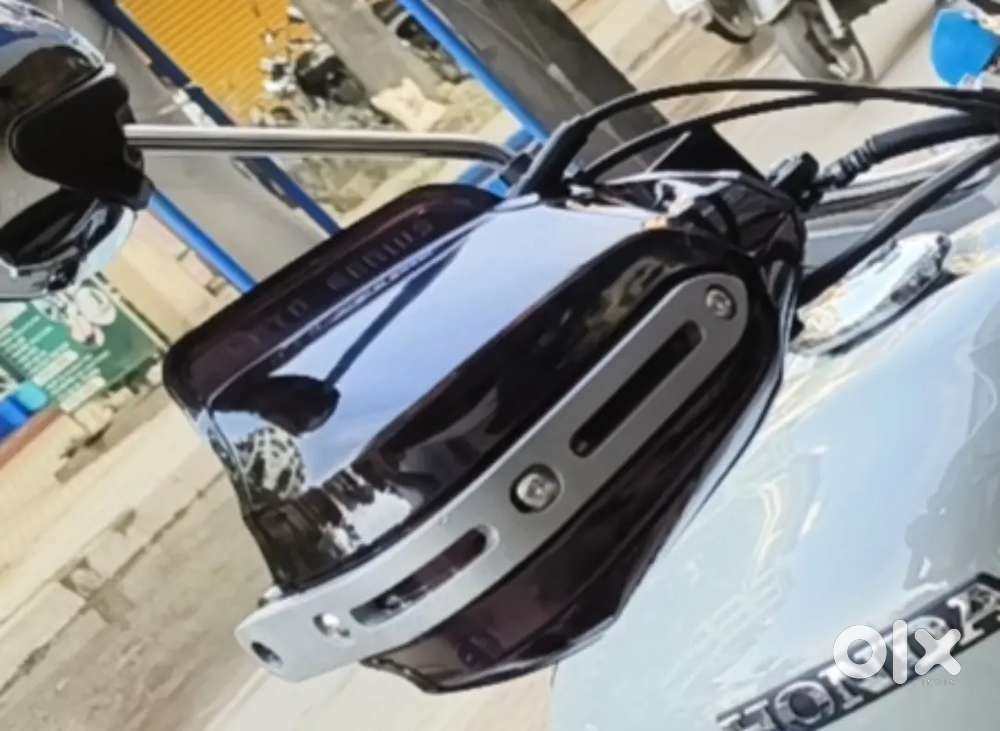 Brand New Moto Genius Hand Guards - (Royal Enfield - Himalayan/meteor)