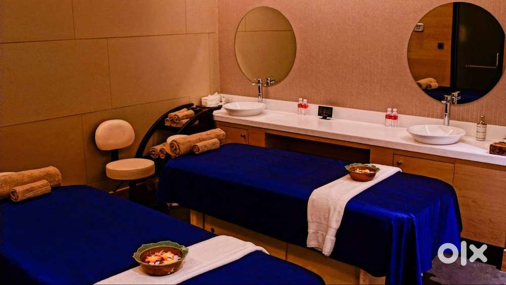 Daily payment spa therapist ladies girls jobs training also providing