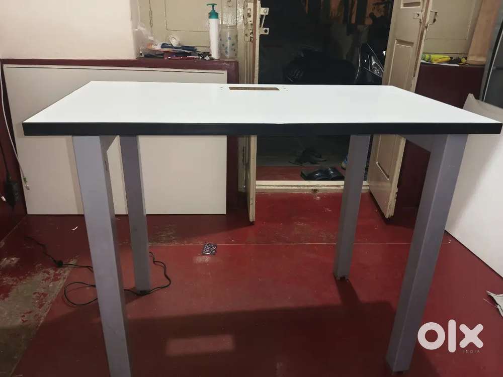 Computer study table