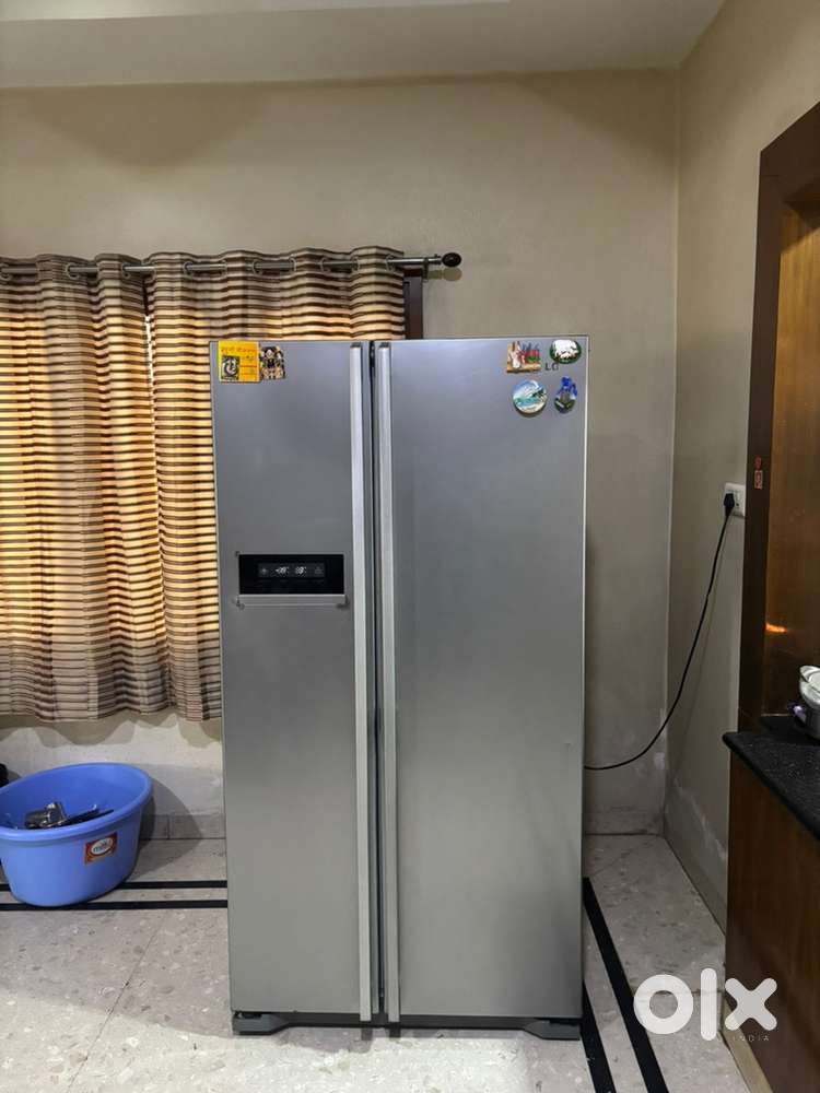 Lg fridge nice and spacious