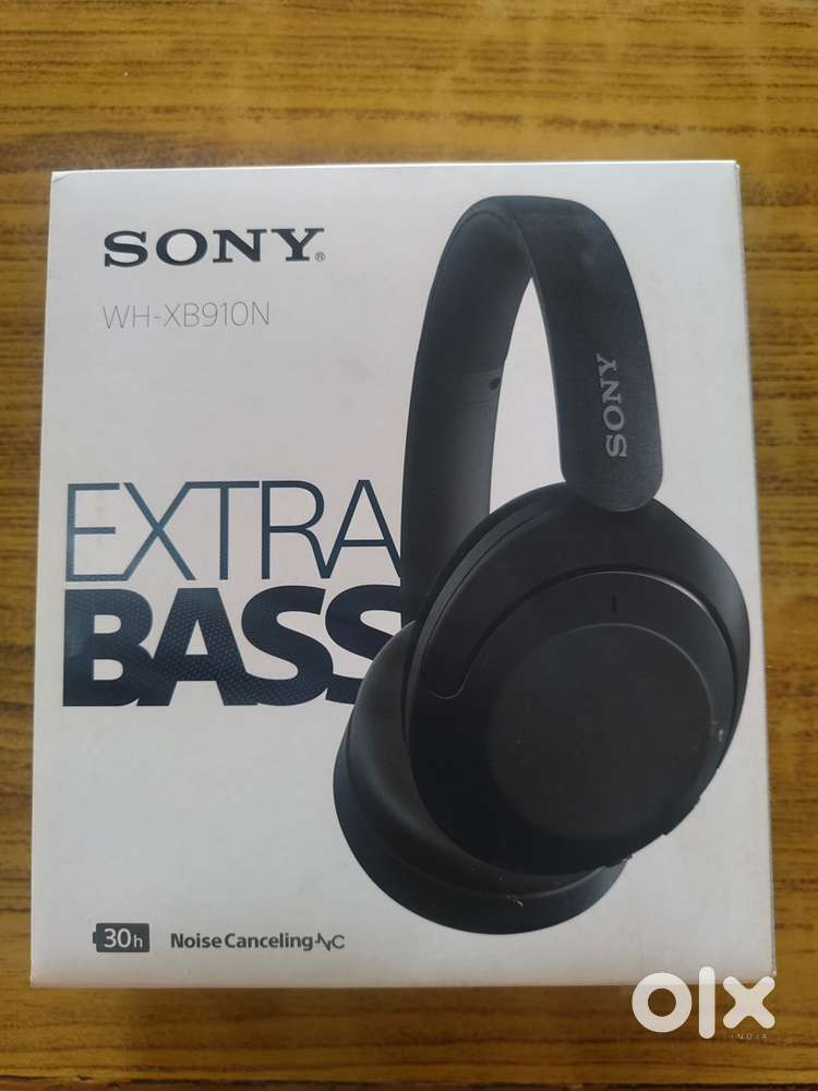 Sony XB910N Headphone