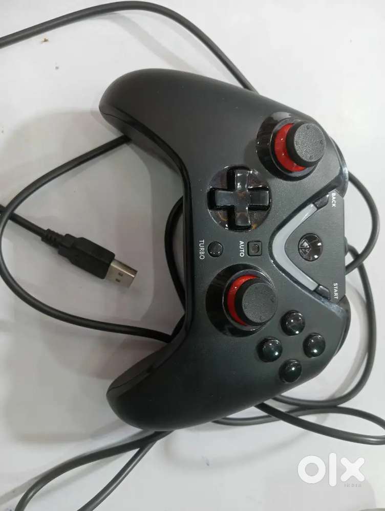 Gaming console of cosmic byte controller