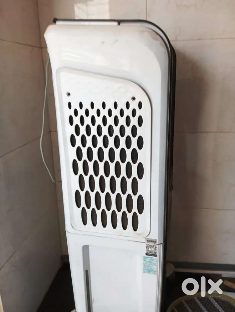 Diet 3D 30i Tower Air Cooler 30 Ltrs
with Magnetic Remote  Symphony..