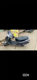 Sell my activa only 35,000