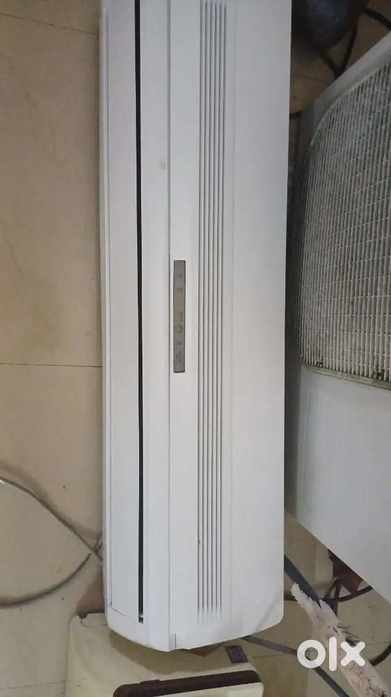 Used air condittioner