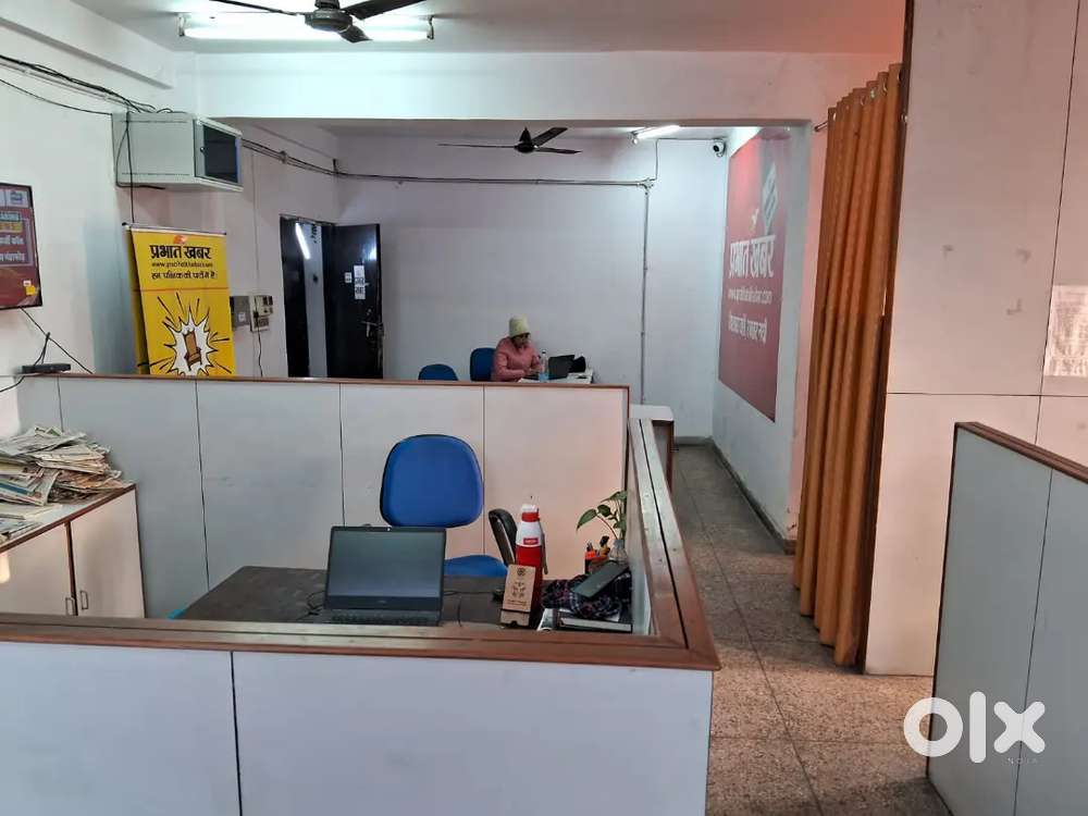 670 sqft fully furnished office space hazratganj