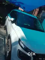 Hyundai Venue 2025 Petrol 2072 Km Driven