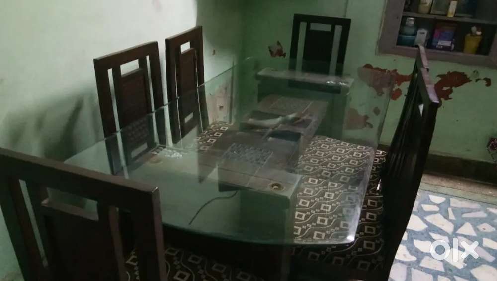 Selling  and dinning