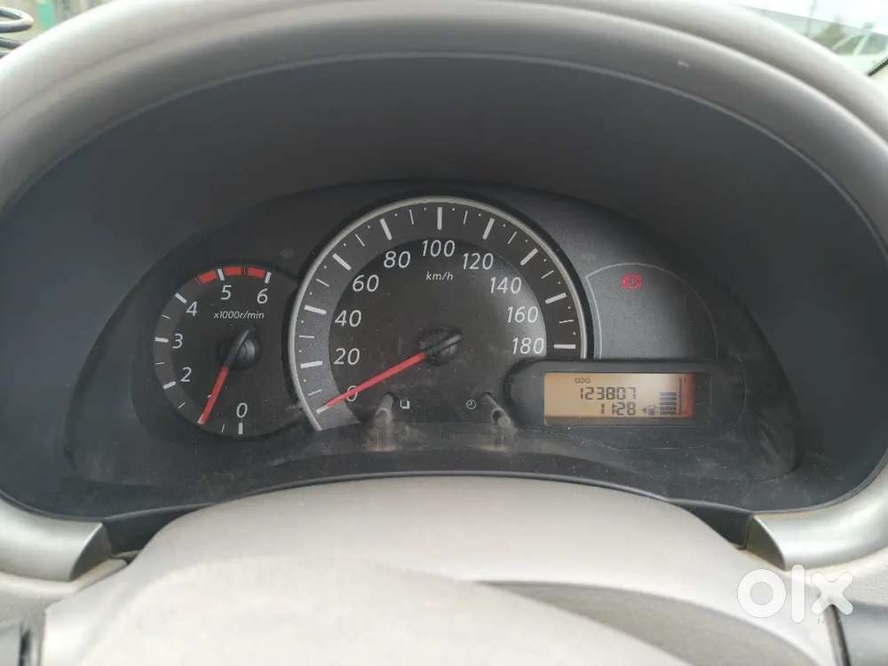 Nissan Micra XV Premium dci 2012 Diesel Well Maintained Top model