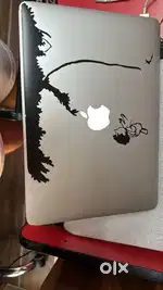 Apple laptop