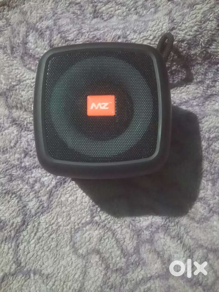 Sound speaker