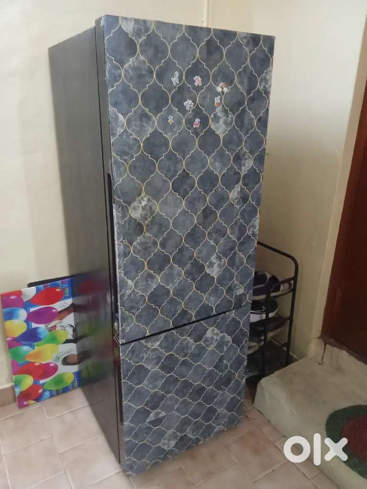 A fridge is good condition