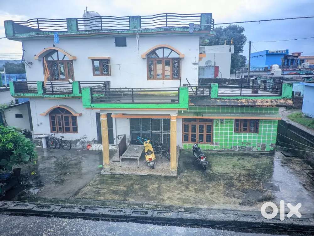 4+bhk house near laltapper induatries, 500m from the Highway