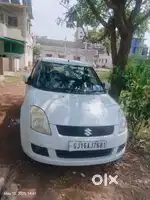 Maruti Suzuki Swift 2010 with 2 key available