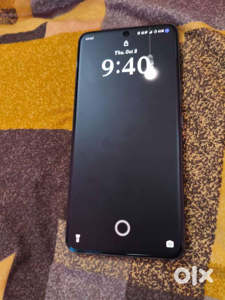 VIVO V50 5G 8/128