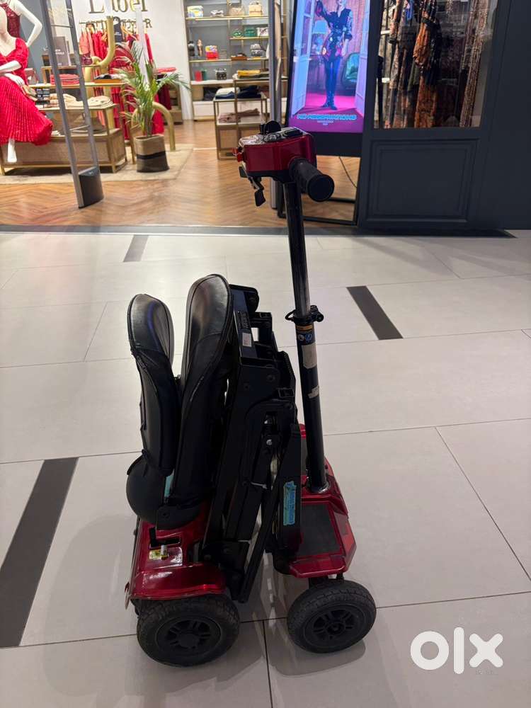 Mobility scooter