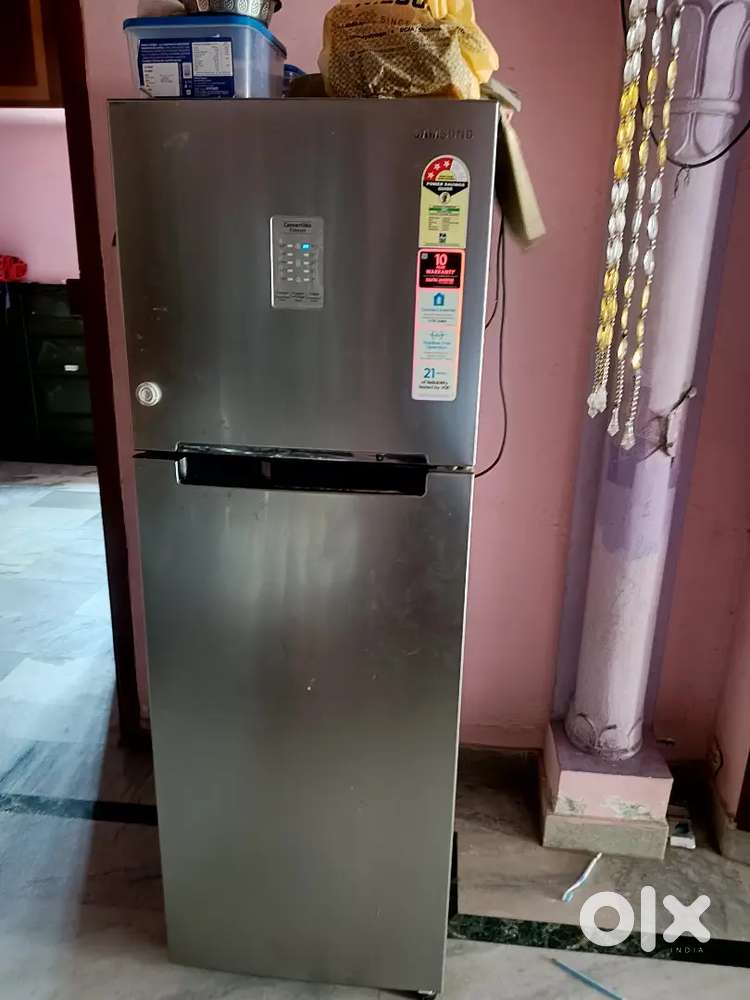 Samsung fridge look like new