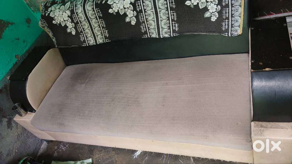 Fully sofa set