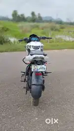 Pulsar ns160