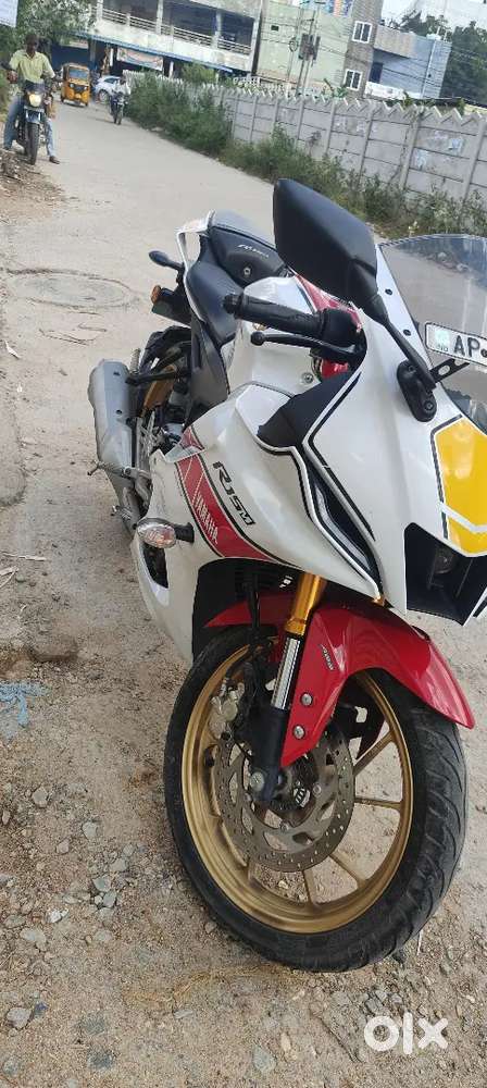 Yamaha r15 M 60th anniversary edition