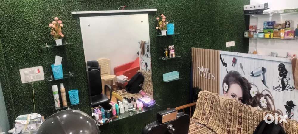 Beauty parlour for sales