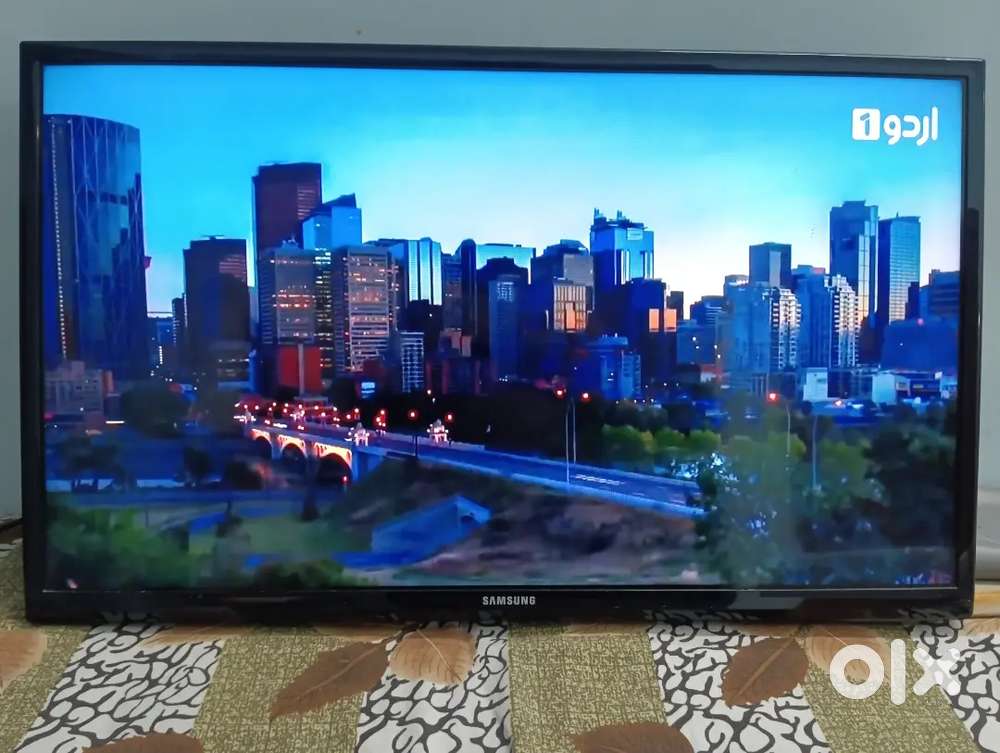 Samsung 32 inch HDTV in Excellent Condition