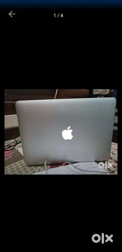 Apple macbook Air 2018 model in excellent condition