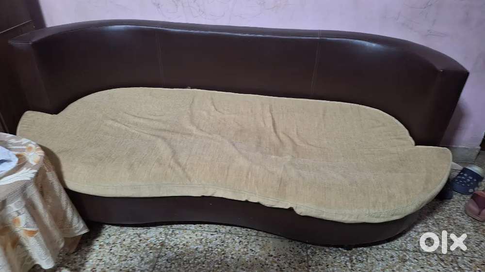 3 seater sofa