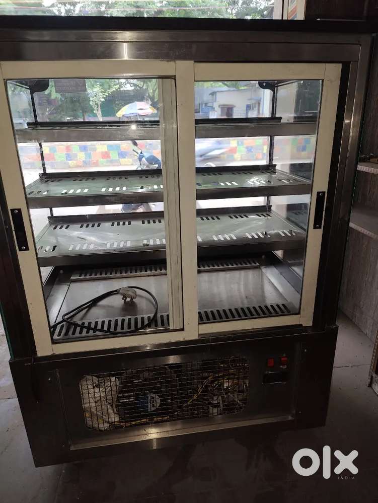 Electric oven