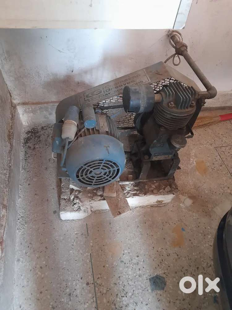 Electric pump air compressor type 1HP 220v.with suction pvc pipes