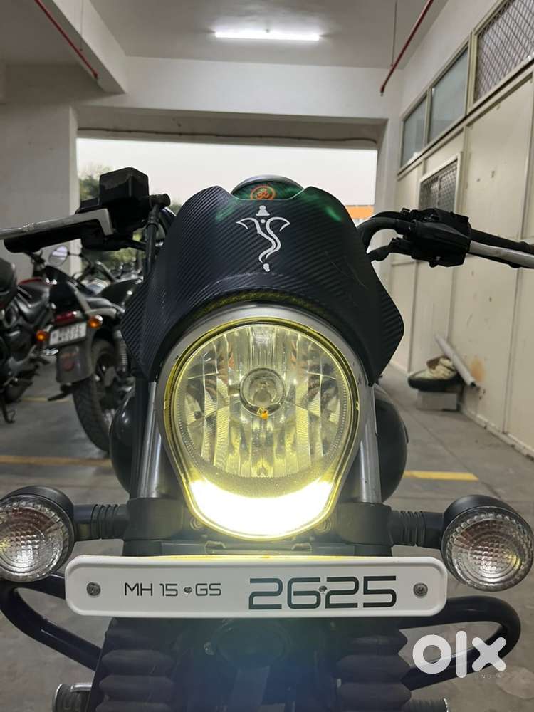 All new Bajaj Avenger Clean Condition with Showroom maintained