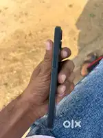 5 month old all original 97% battery helath