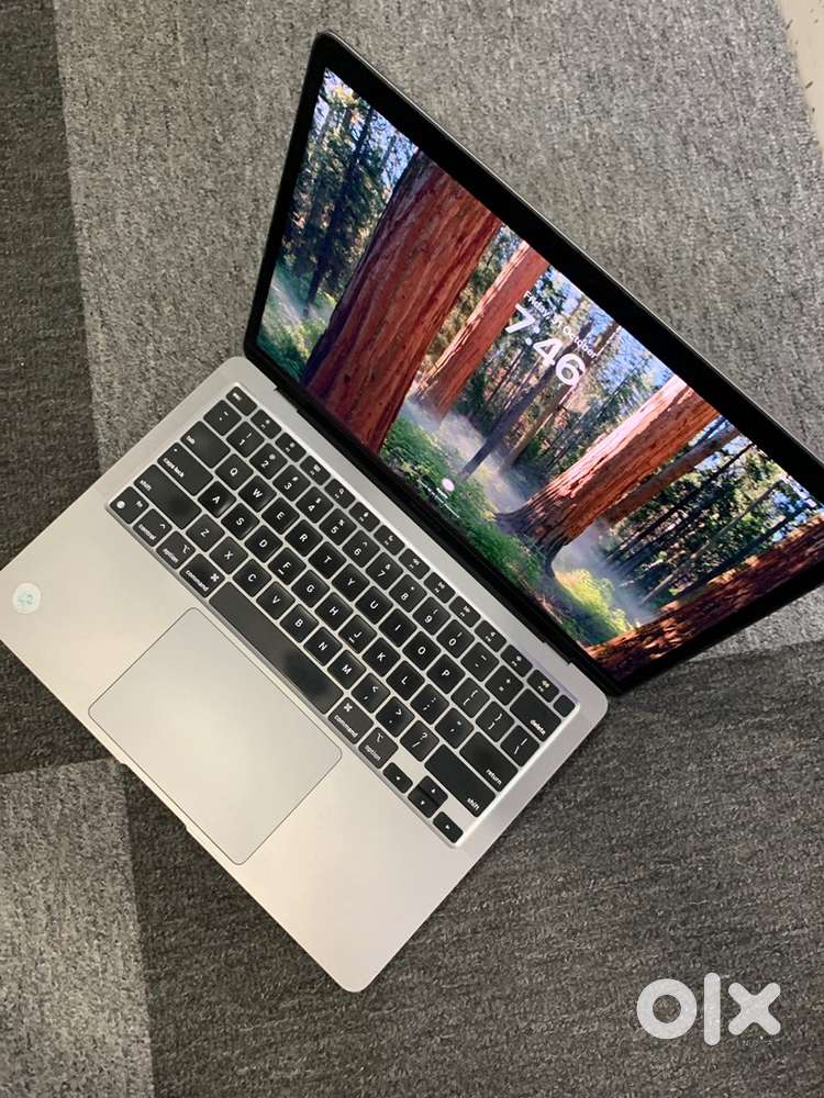 macbook Air M1 /A2337/2020/M1 Chip/8GB RAM/512GB SSD/Retina model
